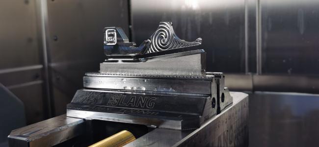 Looks a bit like Santa's Sleigh?