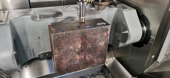 Just over half the weight capacity of the machine!!